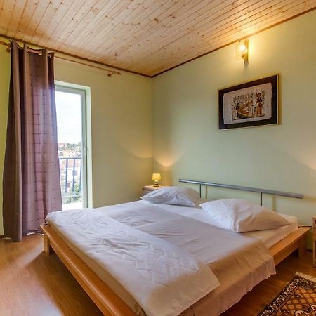 Apartment Malvina Mali Lošinj Екстериор снимка