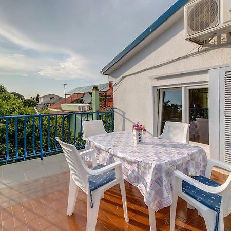 Apartment Malvina Mali Lošinj Екстериор снимка