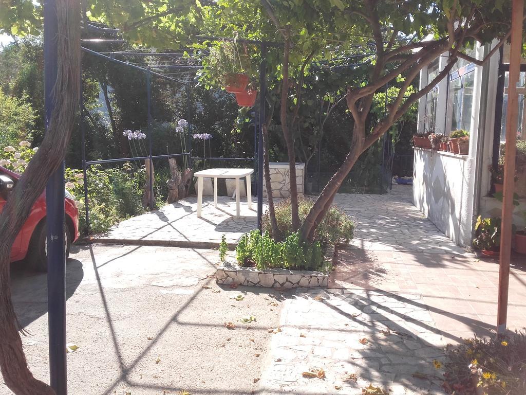 Apartment Malvina Mali Lošinj Екстериор снимка
