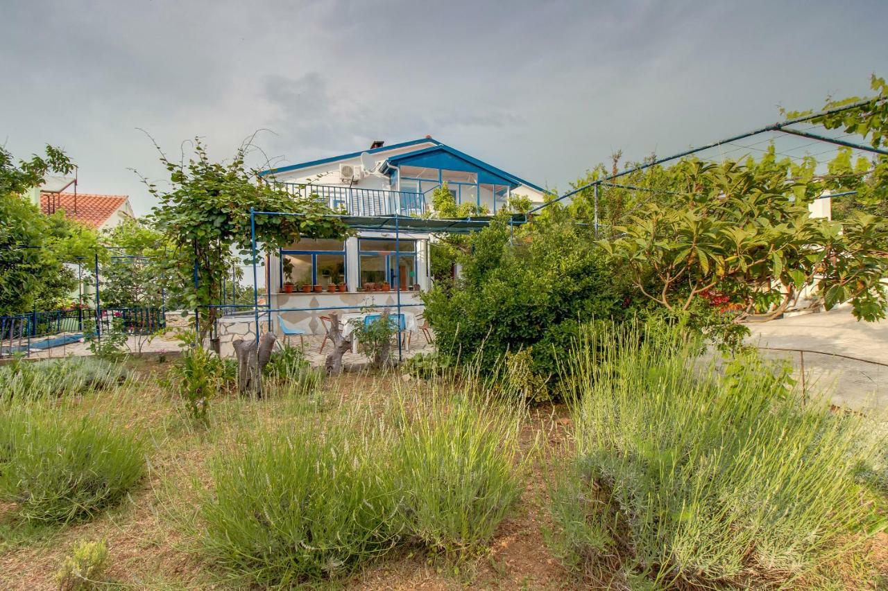 Apartment Malvina Mali Lošinj Екстериор снимка