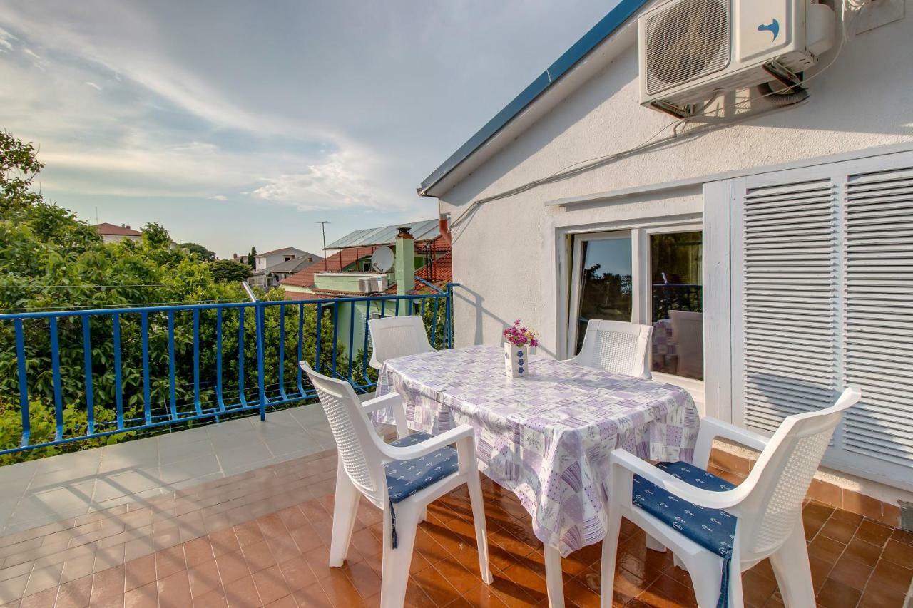 Apartment Malvina Mali Lošinj Екстериор снимка