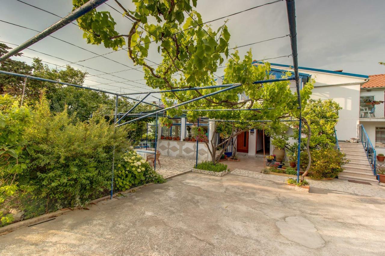 Apartment Malvina Mali Lošinj Екстериор снимка