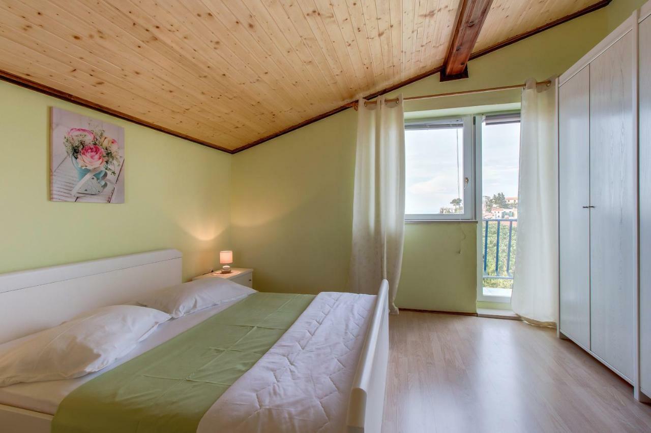Apartment Malvina Mali Lošinj Екстериор снимка